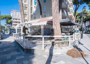 Edificio all\'aperto - Attività Commerciale Viale Giosuè Carducci
 
197, Comacchio - foto 22