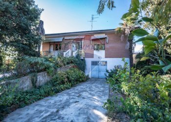 Casa all\'aperto - Villa Vicolo Anita Garibaldi
 
6, Occhiobello - foto 3