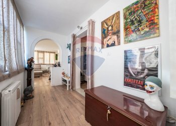 Hall / corridoio - Trilocale Viale Alfonso La Marmora
 
5, Comacchio - foto 34