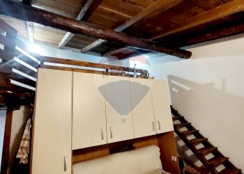 Camera / camera da letto - Casa indipendente Endine Gaiano - foto 14