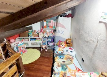 Camera / camera da letto - Casa indipendente Endine Gaiano - foto 19