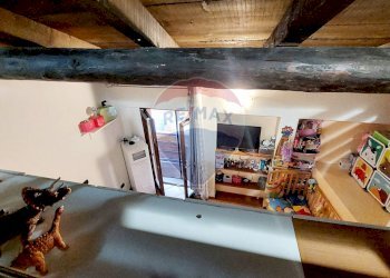 Soggiorno - Casa indipendente Endine Gaiano - foto 20