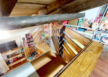 Dispensa di stoccaggio - Casa indipendente Endine Gaiano - foto 21