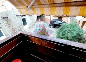 Balcone - Casa indipendente Endine Gaiano - foto 22