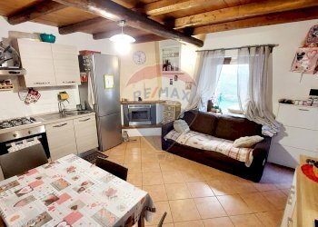 Cucina - Casa indipendente Endine Gaiano - foto 25