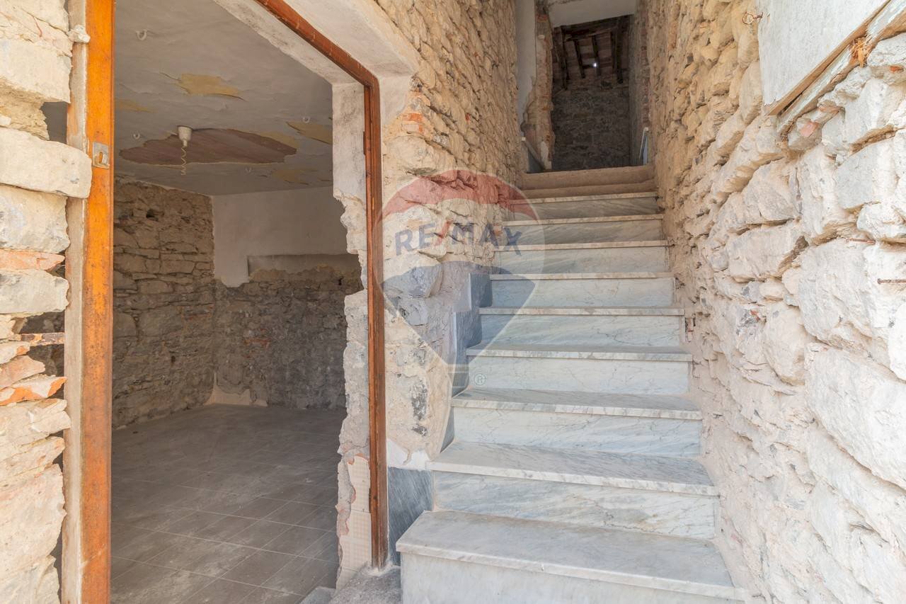 Scale - Appartamento Semproniano - foto 1