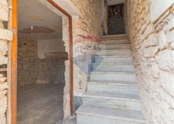 Scale - Appartamento Semproniano - foto 1