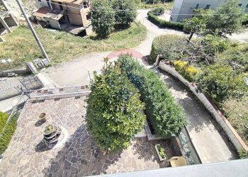 Giardino - Casa semi indipendente Morcone - foto 4