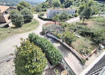 Giardino - Casa semi indipendente Morcone - foto 5