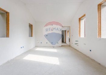 Stanza vuota - Casa semi indipendente VIA CASE BELLI
 
1, Felino - foto 8