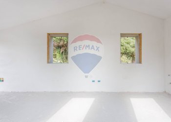 Stanza vuota - Casa semi indipendente VIA CASE BELLI
 
1, Felino - foto 9