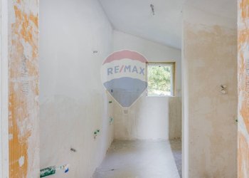 Stanza vuota - Casa semi indipendente VIA CASE BELLI
 
1, Felino - foto 12