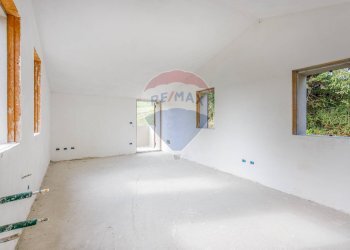 Stanza vuota - Casa semi indipendente VIA CASE BELLI
 
1, Felino - foto 19