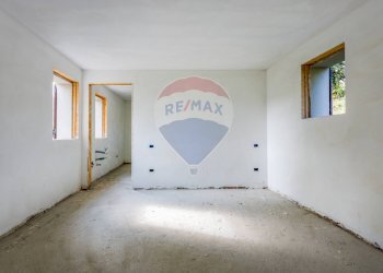 Stanza vuota - Casa semi indipendente VIA CASE BELLI
 
1, Felino - foto 29