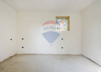 Stanza vuota - Casa semi indipendente VIA CASE BELLI
 
1, Felino - foto 31