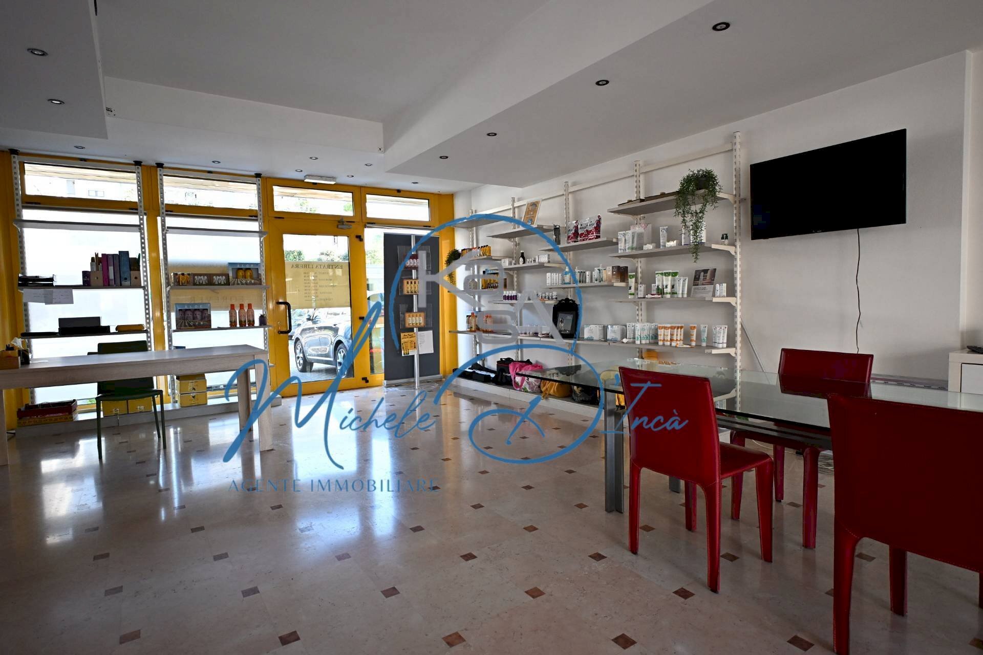 Foto 2 - Commercial Premises via paolo veronese, Treviso - photo 2