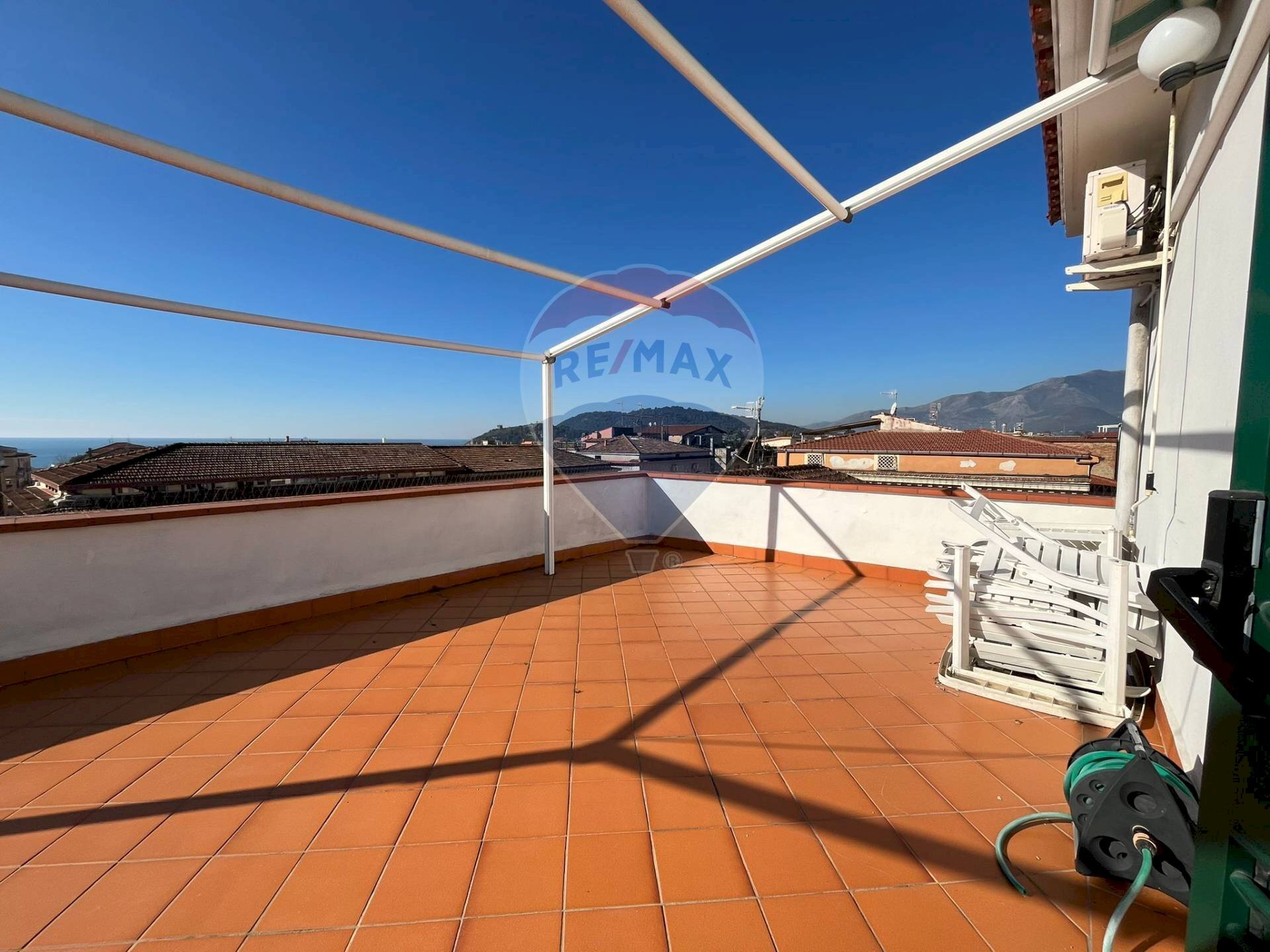 Terrazza - Three-room apartment Minturno - photo 2