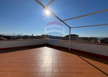 Terrazza - Three-room apartment Minturno - photo 3