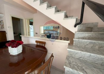 Scale - Villa a Schiera Formia - foto 10