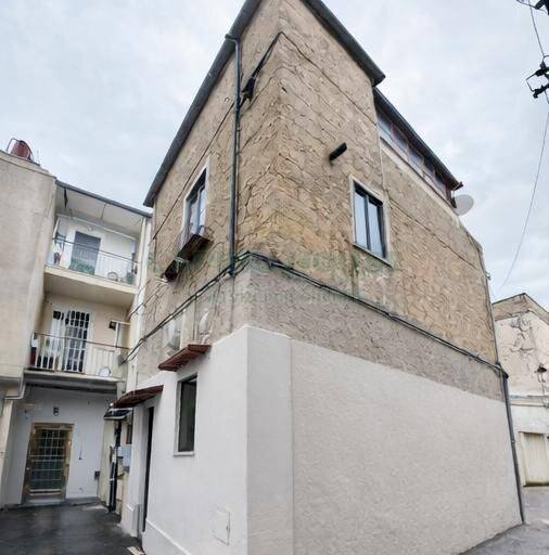 Foto 2 - Casa indipendente VIA UMBERTO I, Mariglianella - foto 2