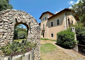 Foto 1 - Villa Via Fuori Porta Napoli
 
snc, L'Aquila - photo 1