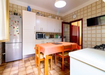 Foto 11 - Quadrilocale Via E.A. Mario
 
22, Pellezzano - foto 11