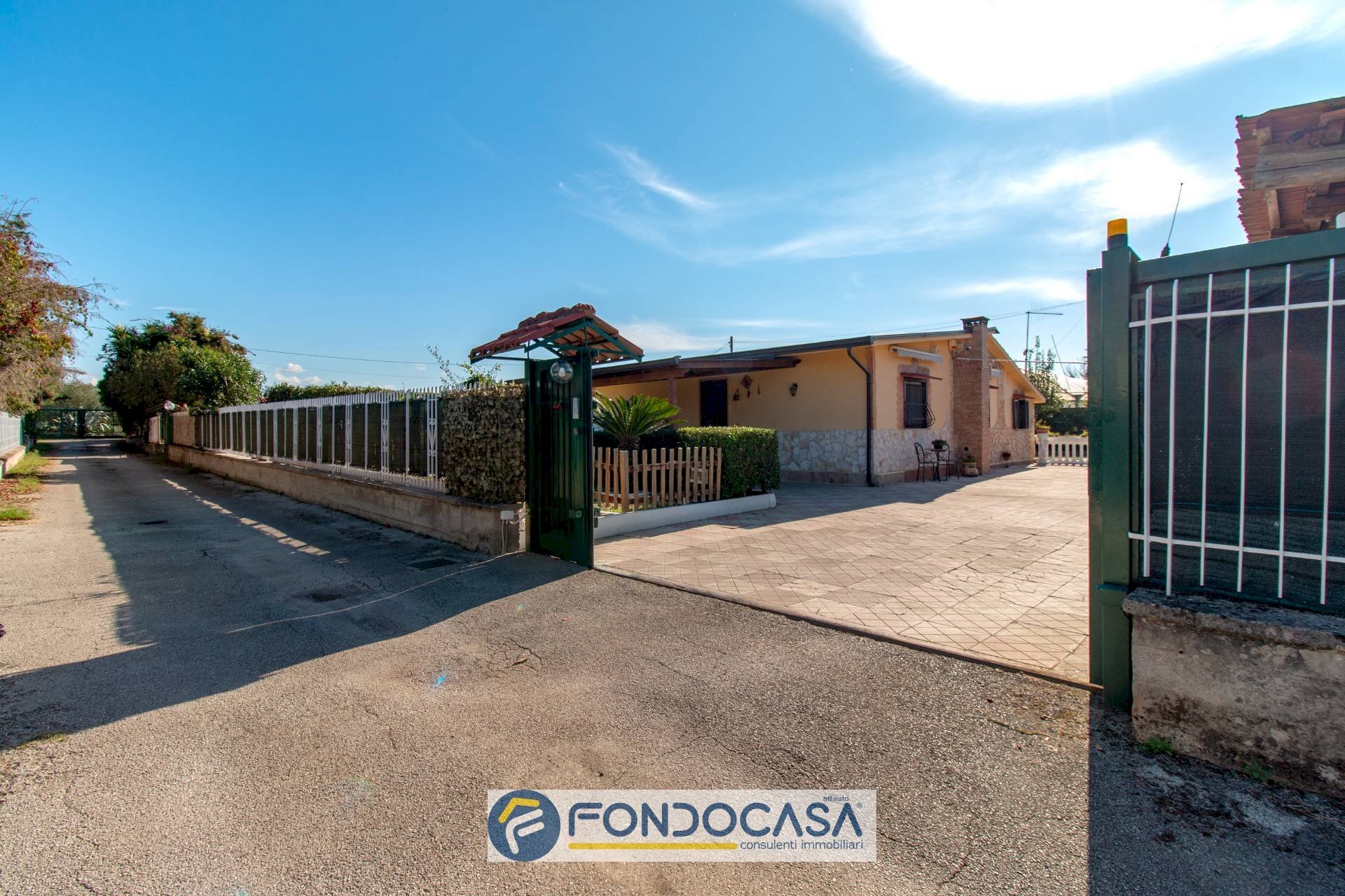 Foto 2 - Villa Via Donato Bramante
 
10, Pontecagnano Faiano - foto 2