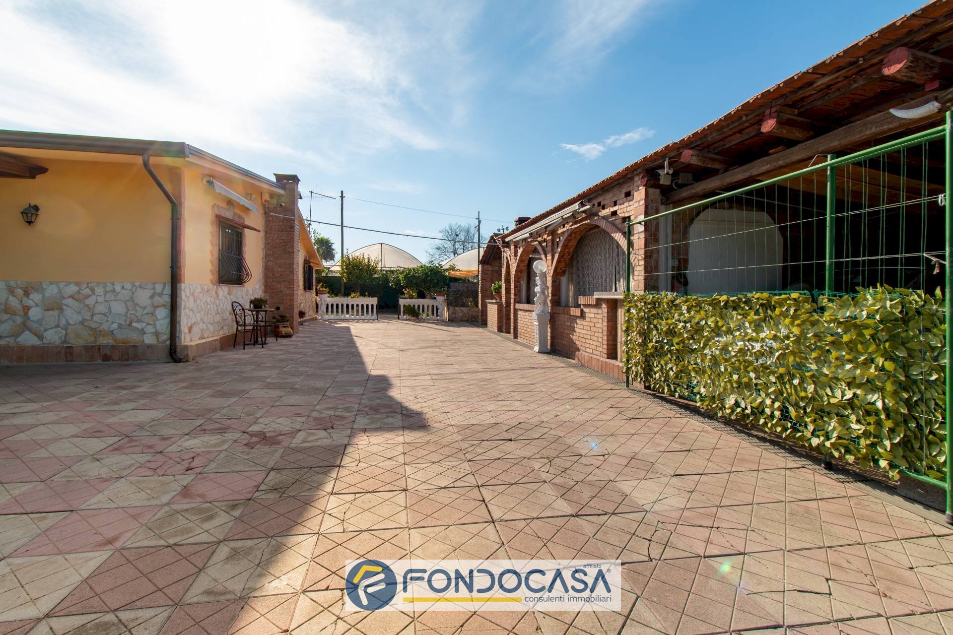 Foto 3 - Villa Via Donato Bramante
 
10, Pontecagnano Faiano - foto 3