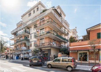 Foto 1 - Bilocale Viale di Marino
 
24A, Ciampino - foto 1