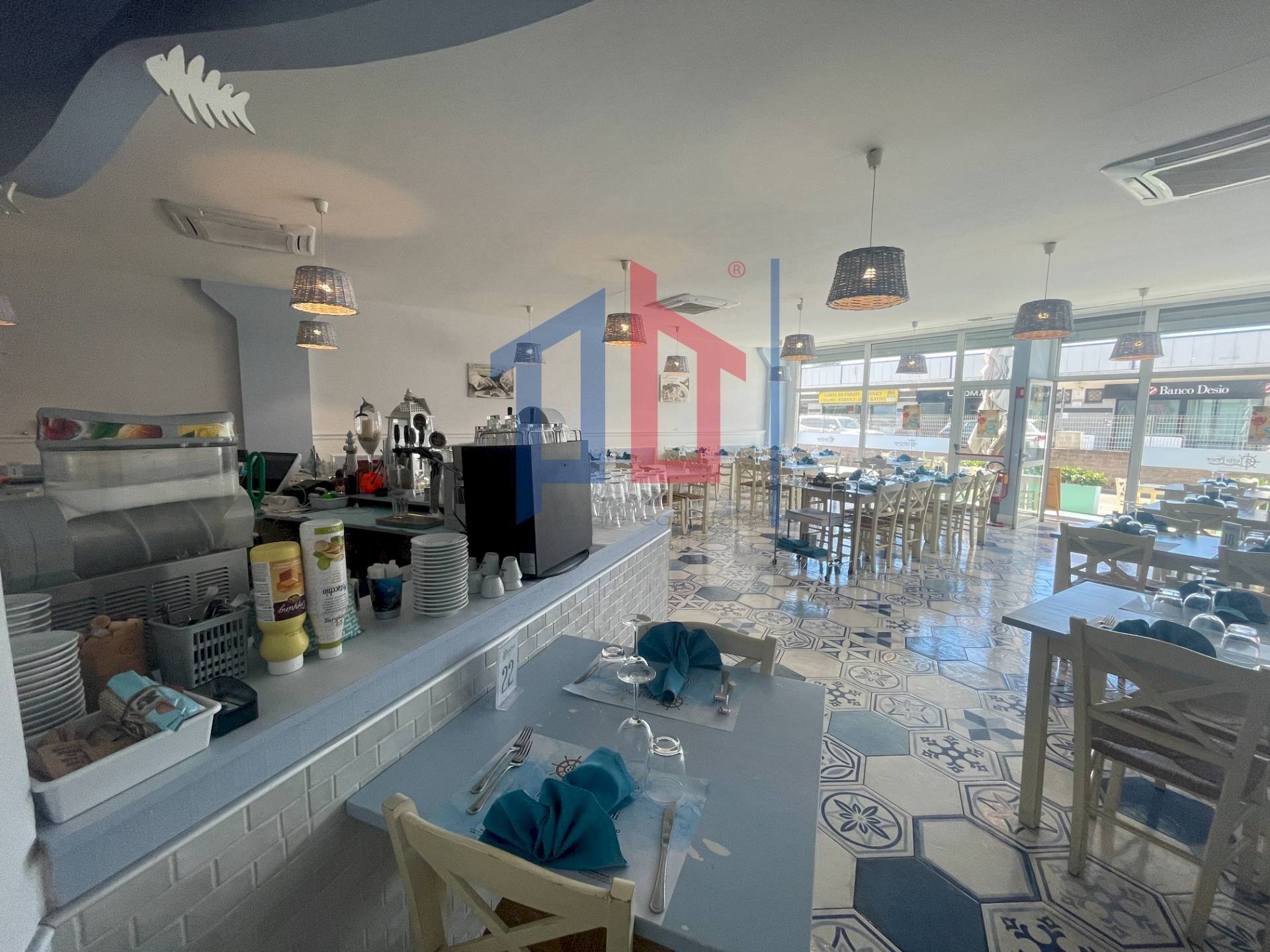 Foto 2 - Attività Commerciale VIA DEI CASTELLI ROMANI
 
24, Pomezia - foto 2