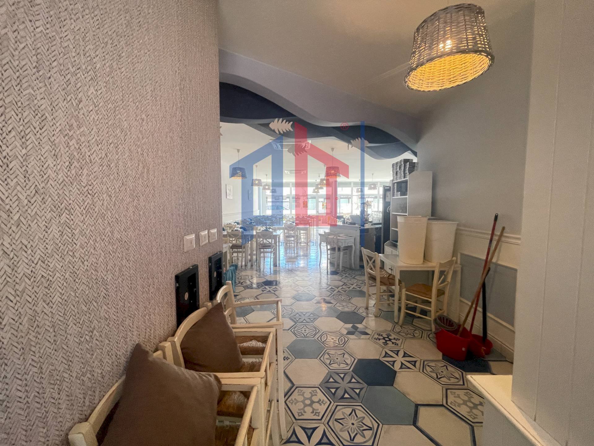 Foto 3 - Attività Commerciale VIA DEI CASTELLI ROMANI
 
24, Pomezia - foto 3