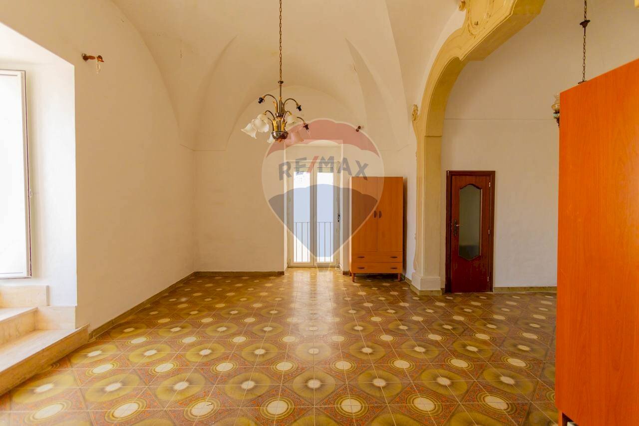 Stanza vuota - Appartamento Vico I Cirillo
 
12, Martina Franca - foto 3