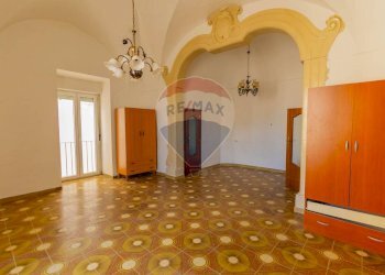 Stanza vuota - Appartamento Vico I Cirillo
 
12, Martina Franca - foto 2