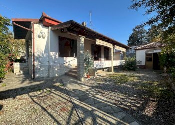 ESTERNO - Casa indipendente Via Carlo Collodi
 
11, Acqui Terme - foto 27