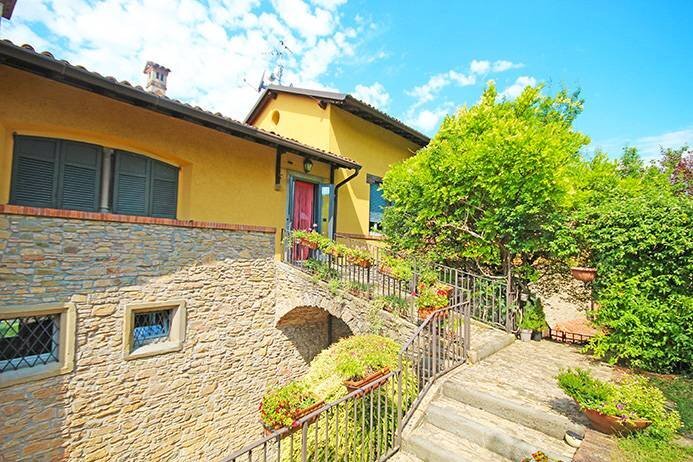 Edificio - Attic via colle dei roccoli, Bergamo - photo 3