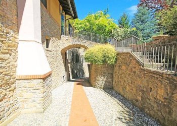 Edificio - Attic via colle dei roccoli, Bergamo - photo 4