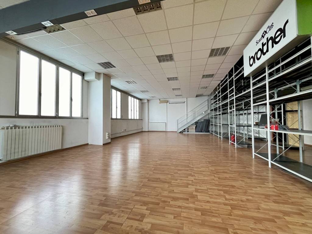 Interno non residenziale - Ufficio via Lorenteggio, 280, Milano - foto 3