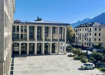 Foto 3 - Appartamento Via Losanna
 
5, Aosta - foto 3