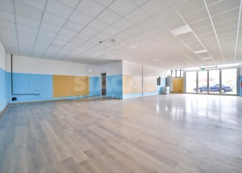 Foto 5 - Shop Liscate - photo 5