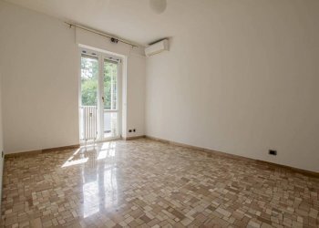 Camera da letto - Trilocale via Pisanello, Milano - foto 2