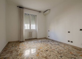 Camera da letto - Trilocale via Pisanello, Milano - foto 5