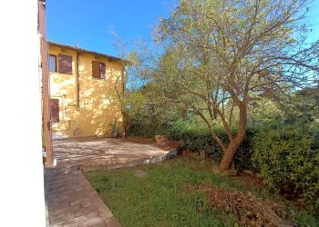 Foto 11 - Trilocale strada pozzetti
 
4, Pesaro - foto 11