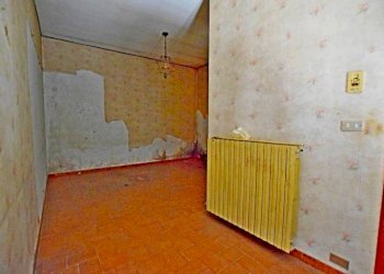 Stanza non arredata - Rustic via 20 Settembre, 198, Niella Tanaro - photo 10