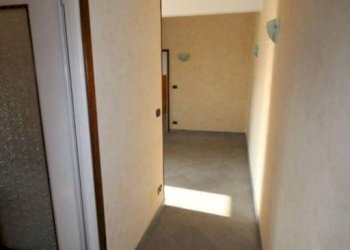 Disimpegno - Three-room apartment via Gaspare Murtola, Genova - photo 12