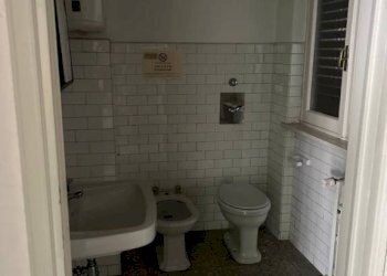 Bagno - Office via Como, Varese - photo 10