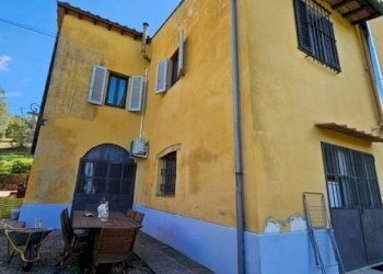Facciata - Villa via Montalbano, Carmignano - foto 10