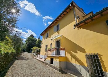 Facciata - Villa via Montalbano, Carmignano - foto 12