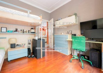 Camera da letto - Quadrilocale via Giuseppe Massarenti, Genova (zona Sestri Ponente) - foto 24