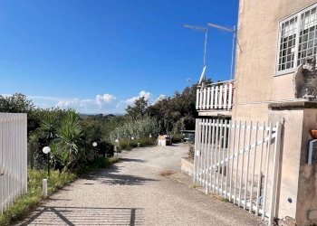 Foto 23 - Quadrilocale traversa del giglio
 
6, Rignano Flaminio - foto 23