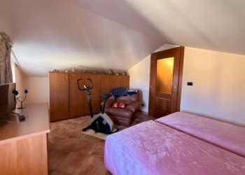 Stanza arredata - Trilocale via del Porto, 249/5, Carmagnola - foto 18